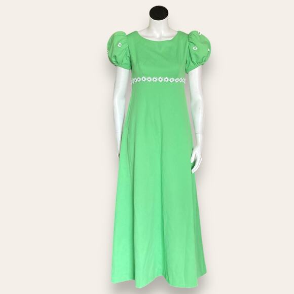Vintage Green Puff Sleeve Maxi Dress with Daisy Waist Trim - Picture 1 of 6